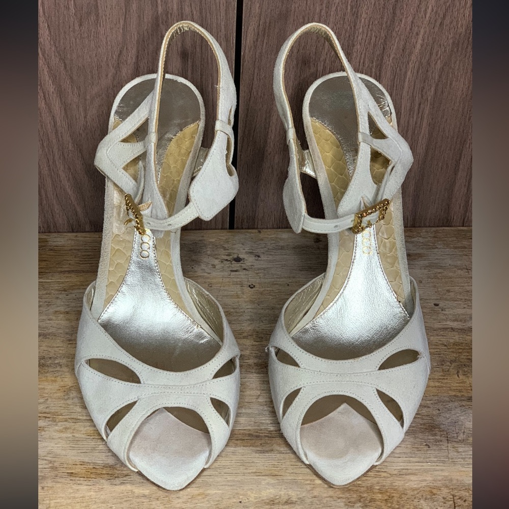 Francesco Sacco Heels Size 7.5 Us